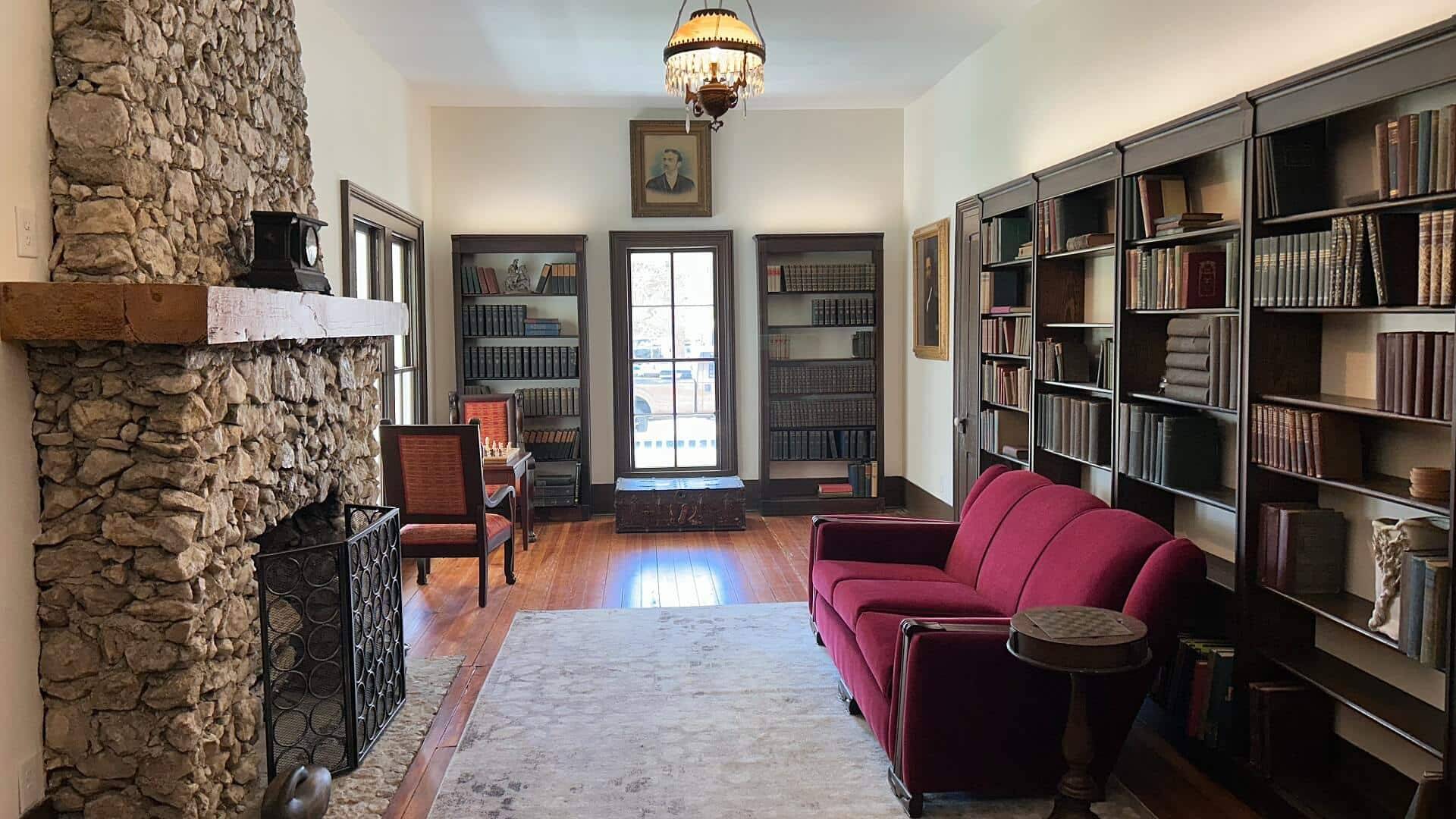 Banks Bed and Breakfast: Lodging in Garner near Raleigh North CarolinaBanks  Bed and Breakfast