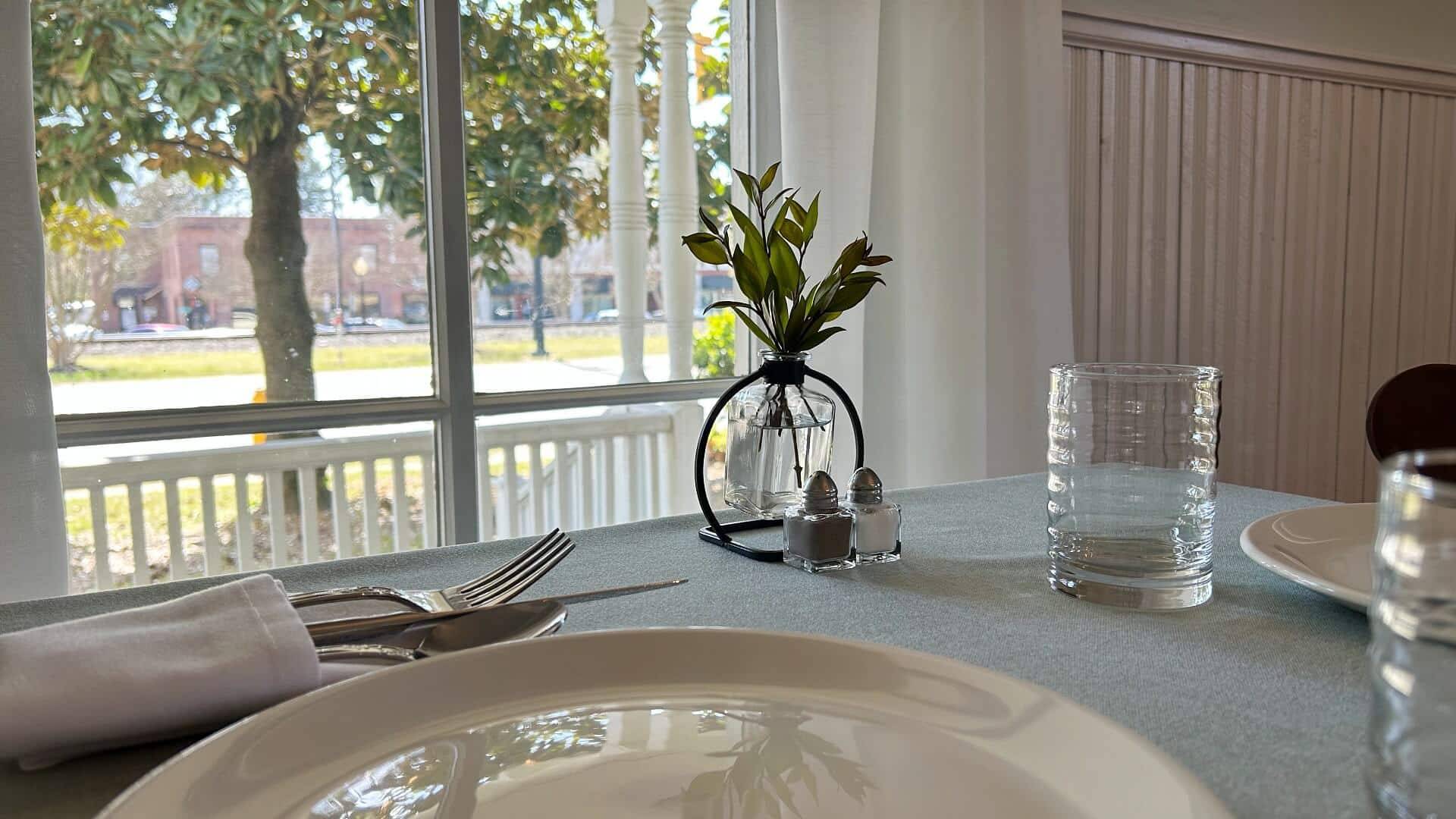 Banks Bed and Breakfast: Lodging in Garner near Raleigh North CarolinaBanks  Bed and Breakfast